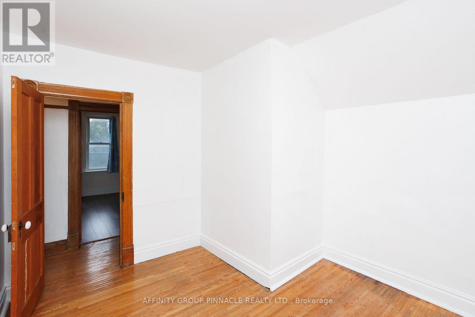 71 GLENELG STREET W - Image 21