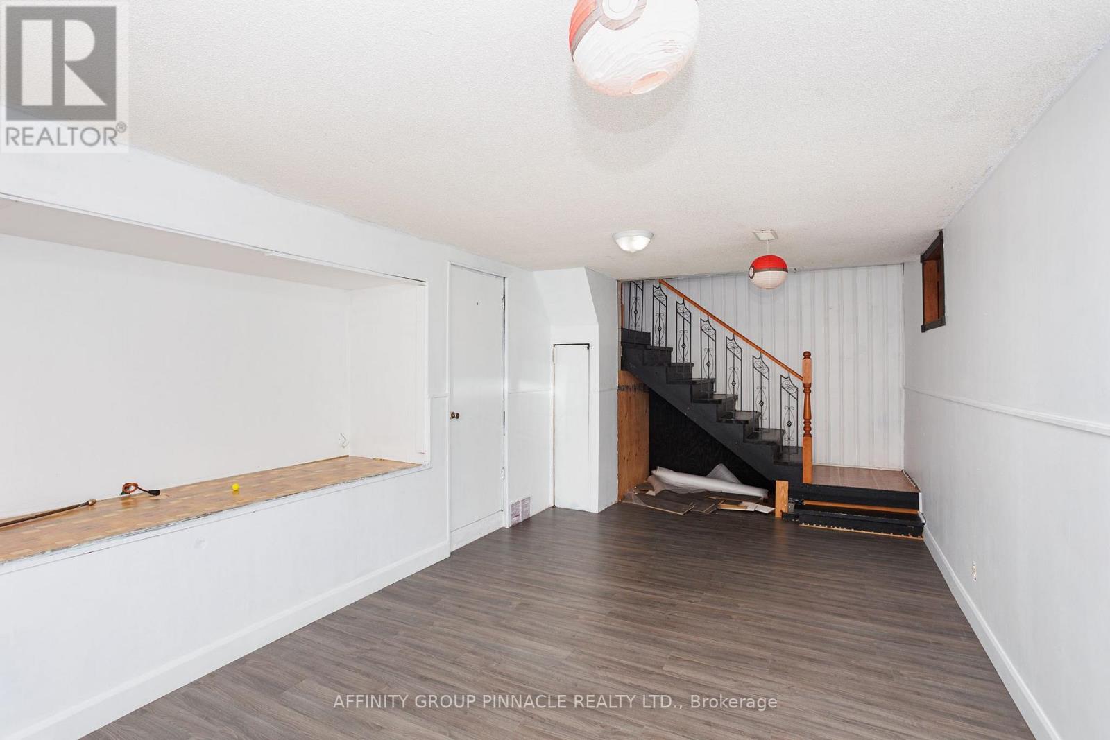 71 GLENELG STREET W - Image 28
