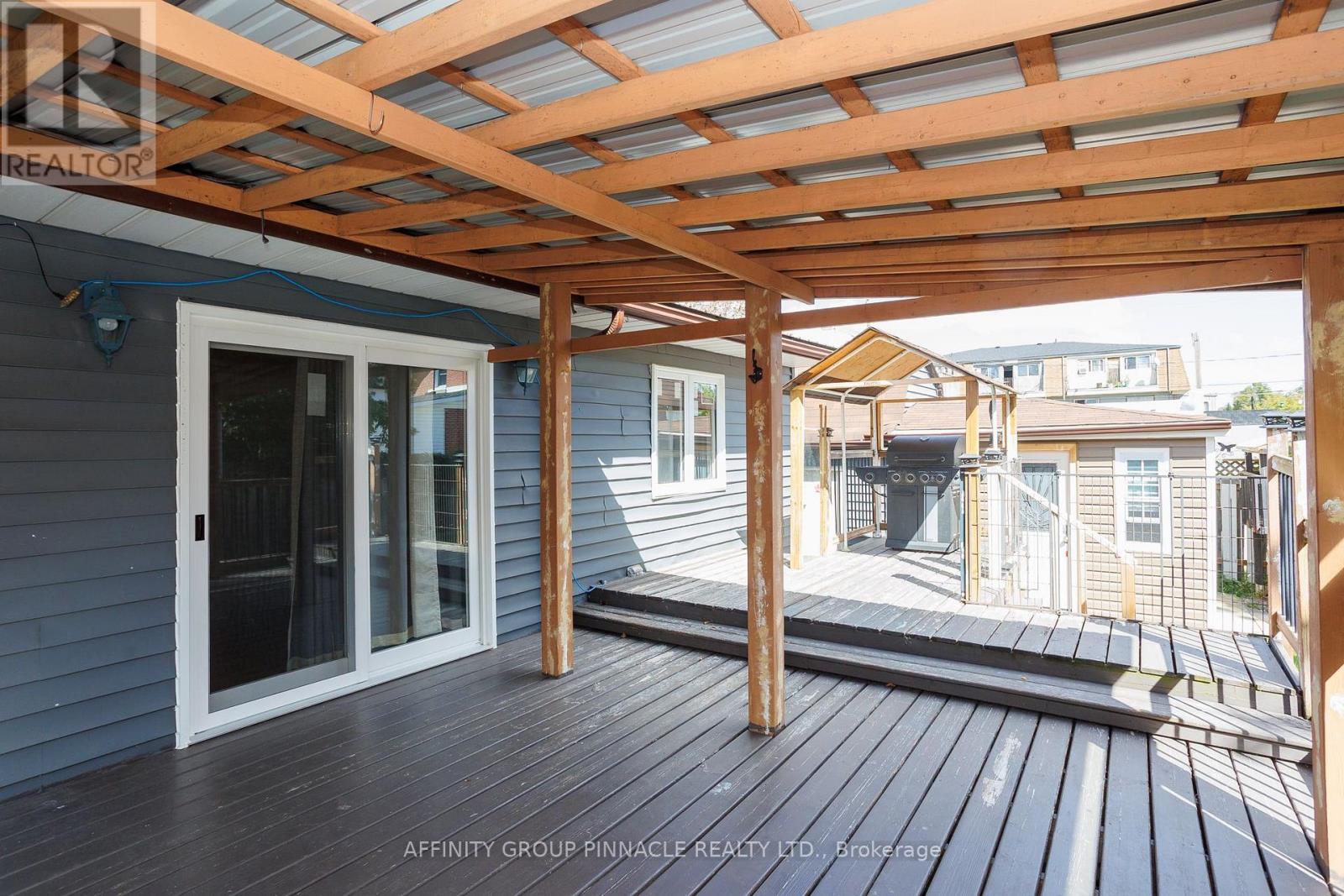 71 GLENELG STREET W - 32