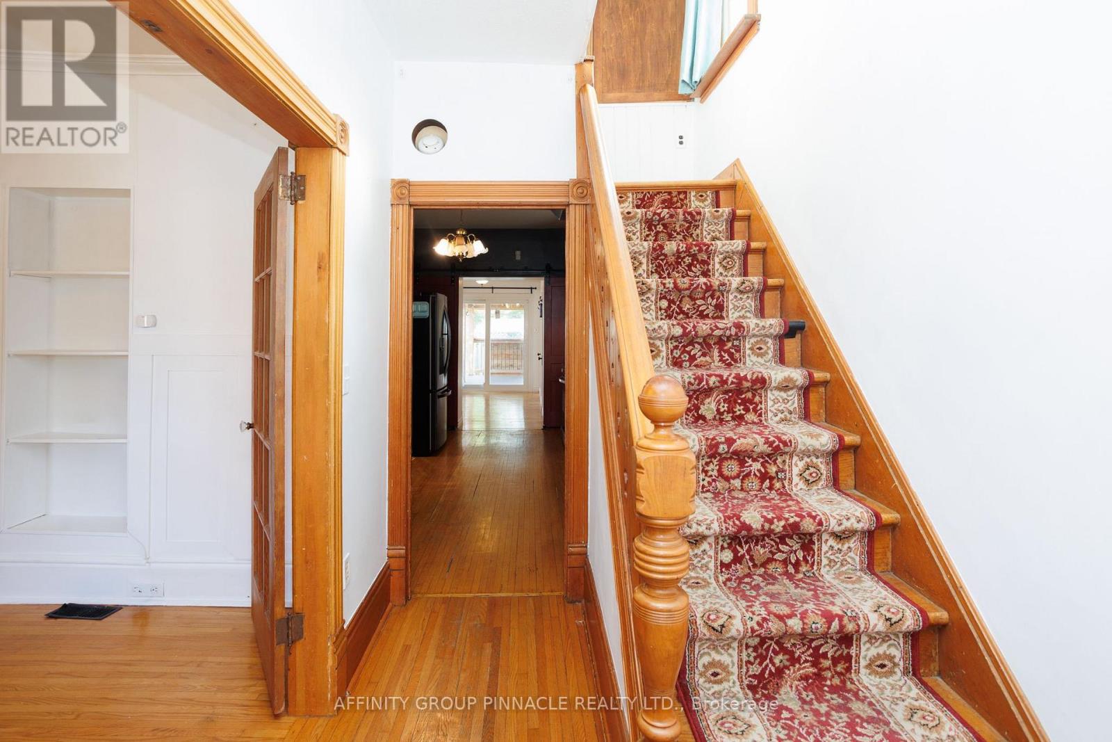 71 GLENELG STREET W - Image 6