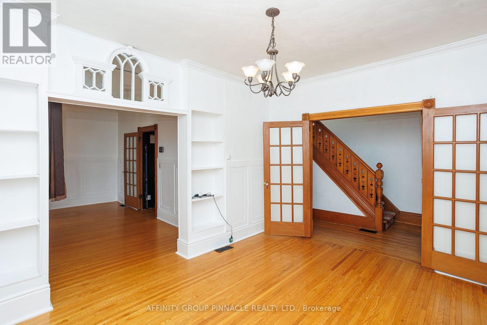 71 GLENELG STREET W - 7
