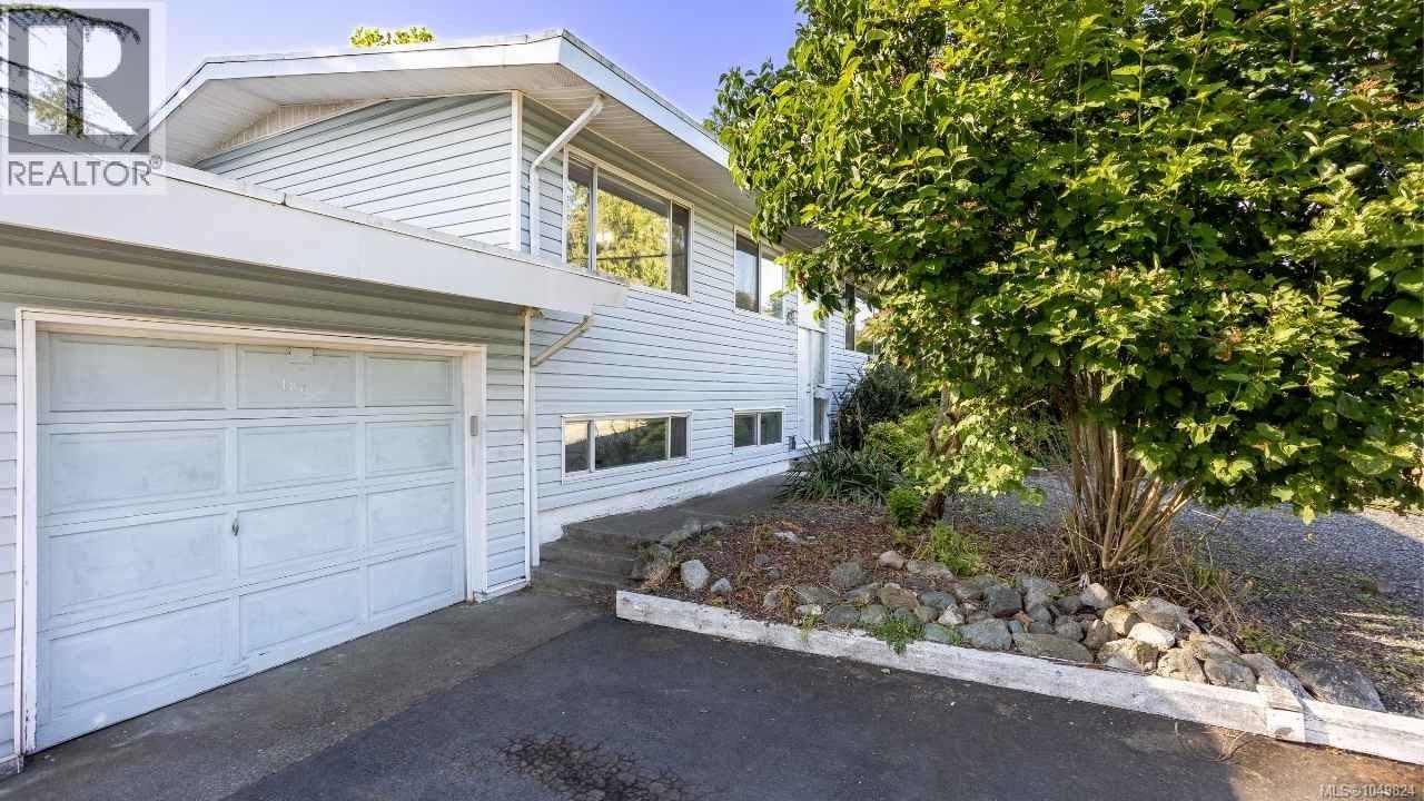 489 Lenhart Ave - 2