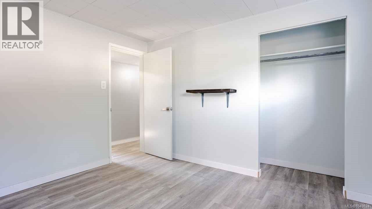 489 Lenhart Ave - Image 36
