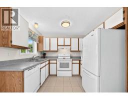 Bedroom - 267 Covington Road Ne, Calgary, AB T3K4G2 Photo 11