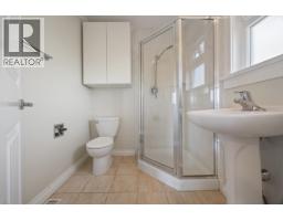 8200 Burnfield Crescent, Burnaby, BC V5E3W7 Photo 19