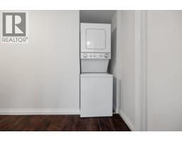 8200 Burnfield Crescent, Burnaby, BC V5E3W7 Photo 32