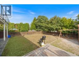 8200 Burnfield Crescent, Burnaby, BC V5E3W7 Photo 39