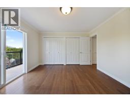 8200 Burnfield Crescent, Burnaby, BC V5E3W7 Photo 18