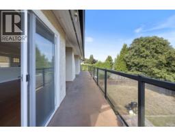8200 Burnfield Crescent, Burnaby, BC V5E3W7 Photo 34