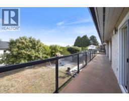 8200 Burnfield Crescent, Burnaby, BC V5E3W7 Photo 36