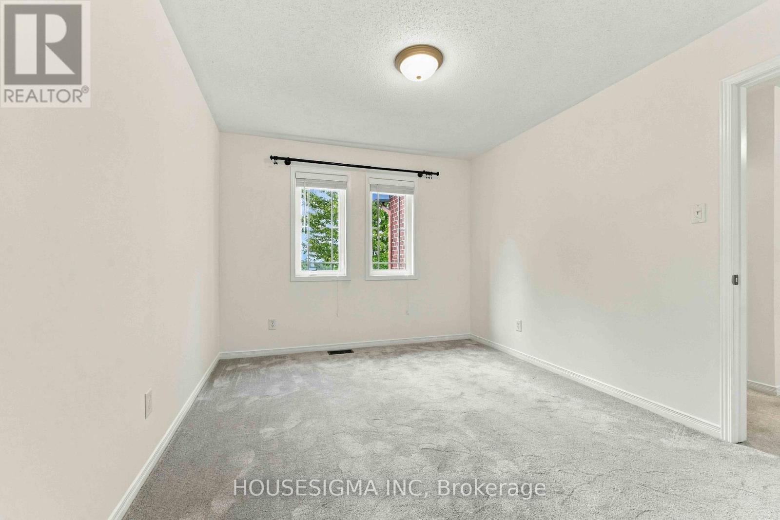 368 BRECKENRIDGE CRESCENT - 34