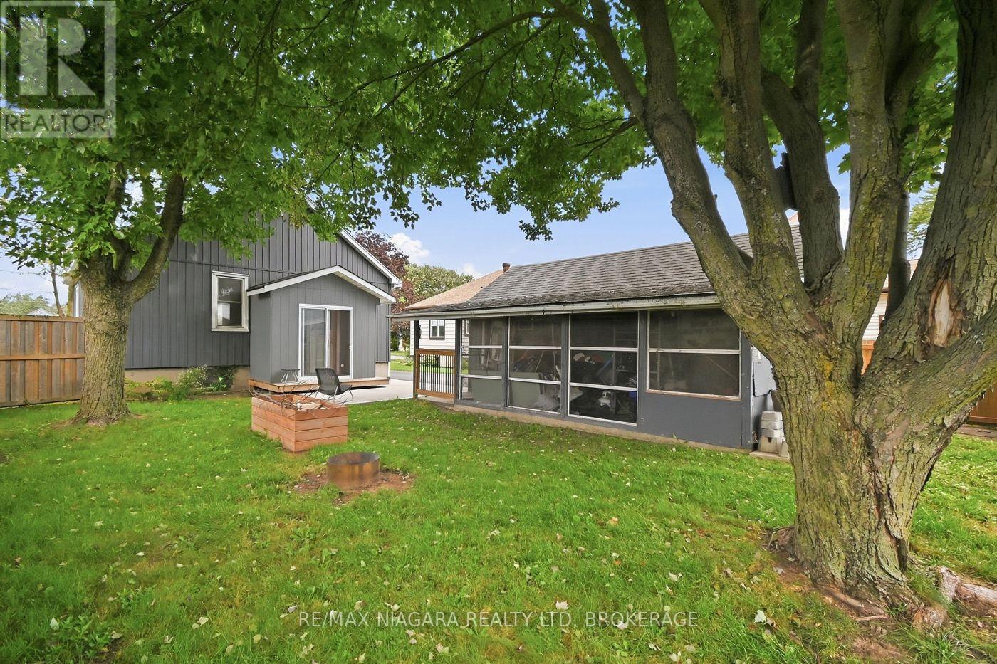 218 NEFF STREET - 12
