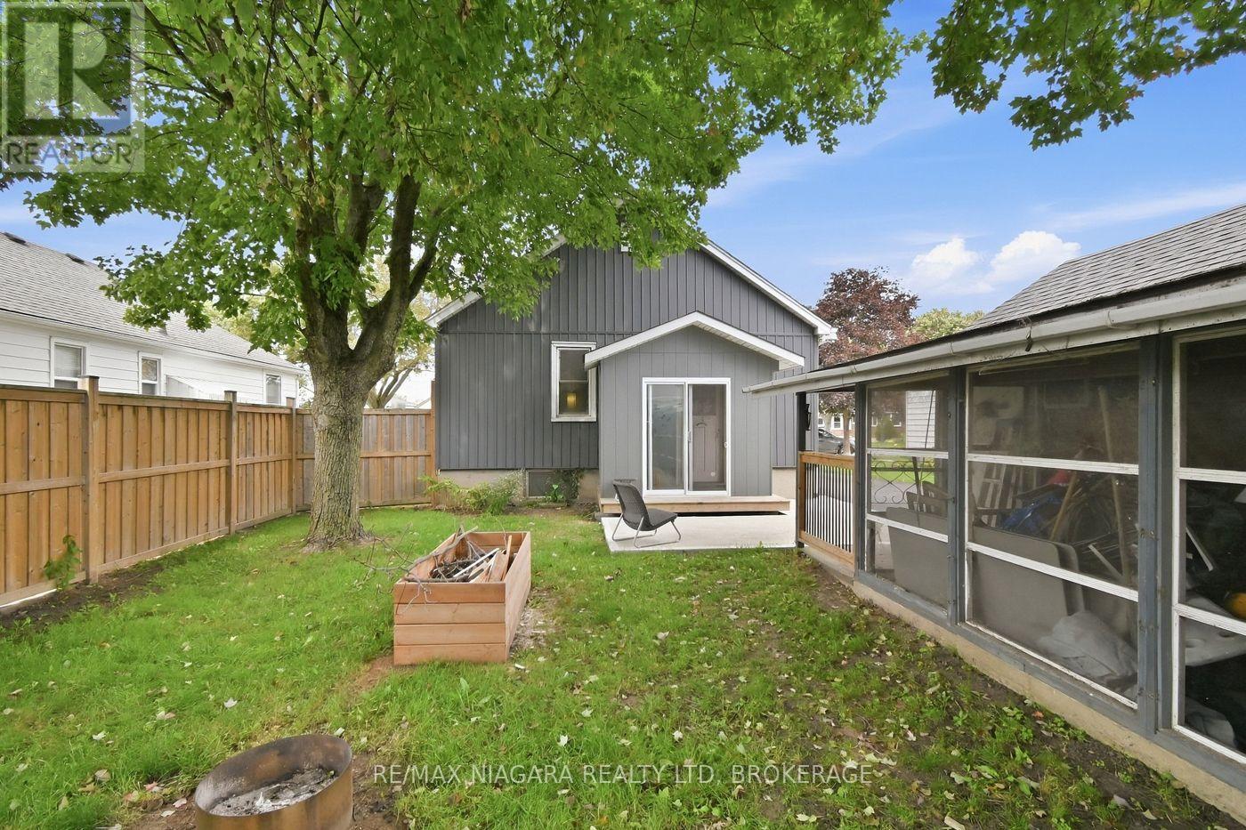 218 NEFF STREET - Image 13