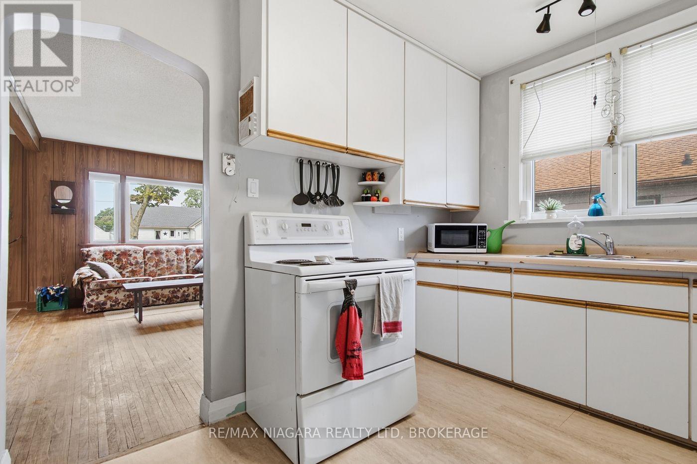 218 NEFF STREET - Image 15
