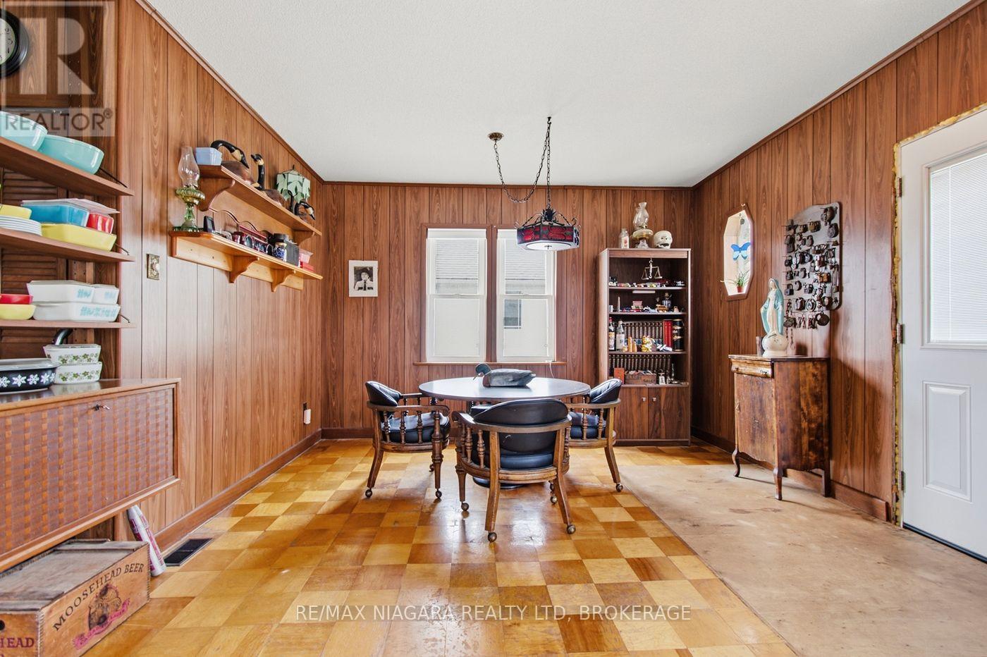 218 NEFF STREET - 19