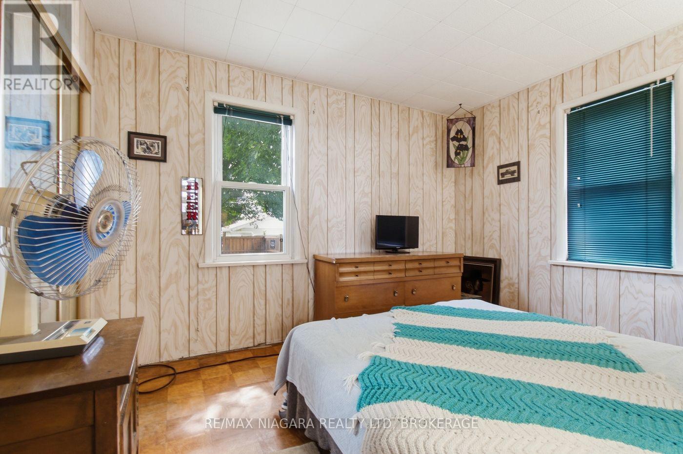218 NEFF STREET - Image 28
