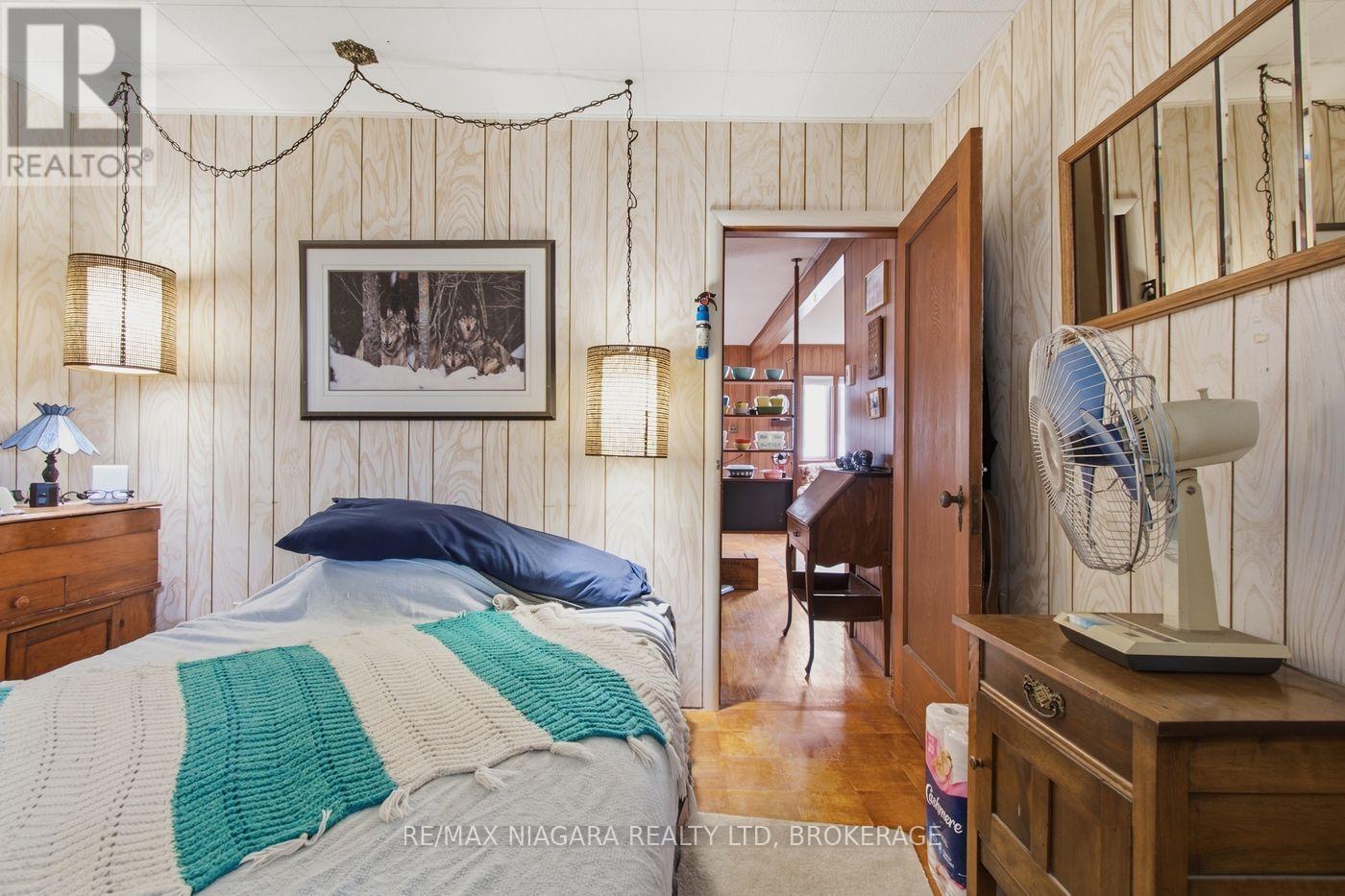 218 NEFF STREET - 29