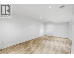 1933 Ash Wynd, Kamloops, BC V1S1X5 Photo 28