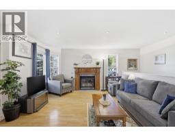 2pc Ensuite bath - 1933 Ash Wynd, Kamloops, BC V1S1X5 Photo 6