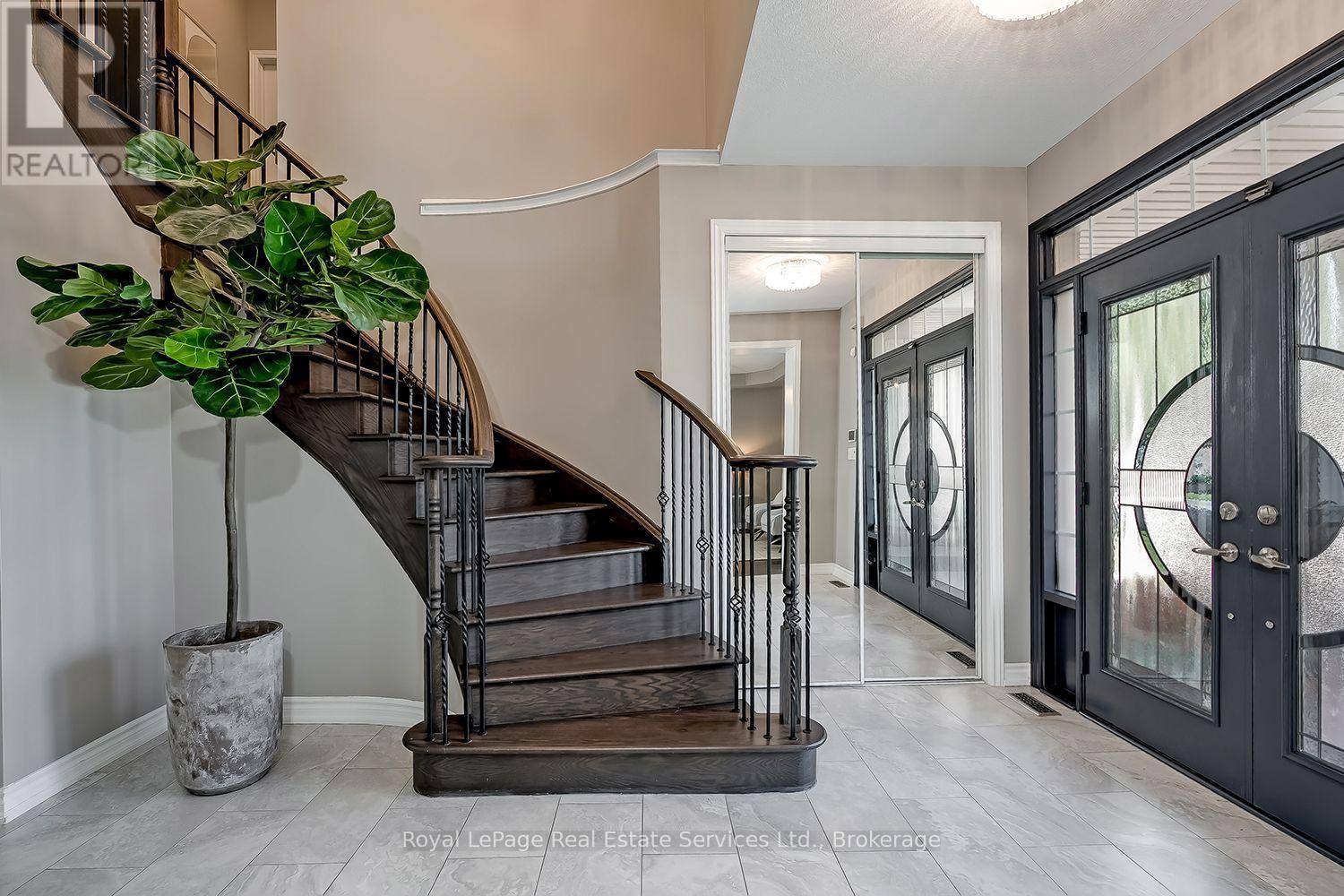 Photo of 894 CHAMBERS PLACE
