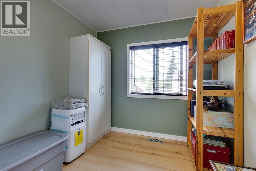 Photo 11 of 30 — 7167 ALDEEN ROAD · Prince George, BC