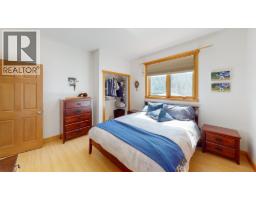 2455 Colin Crescent, Trail, BC V1R4T4 Photo 32