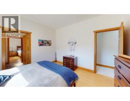 2455 Colin Crescent, Trail, BC V1R4T4 Photo 34