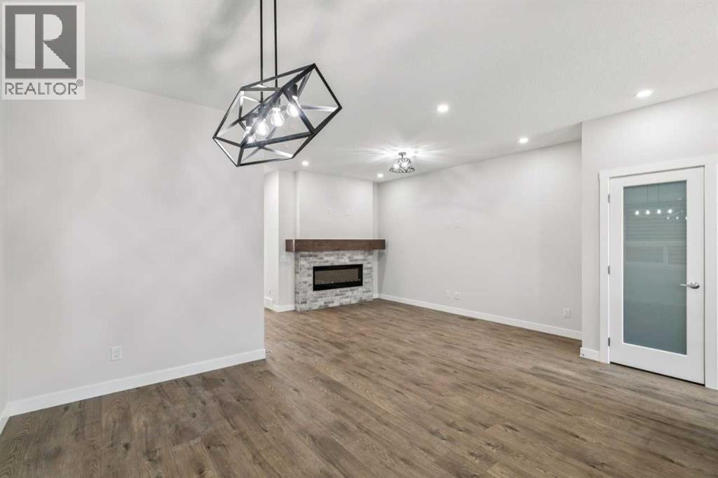72 Creekview Common SW - 4