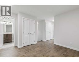 4pc Bathroom - 72 Creekview Common Sw, Calgary, AB T2X4Y1 Photo 12