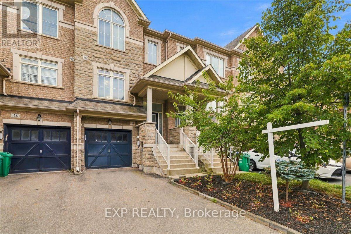 Photo of 27 ROCKBROOK TRAIL