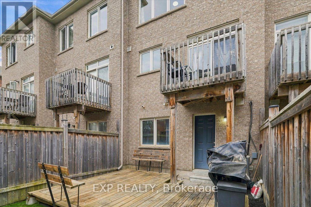 27 ROCKBROOK TRAIL - 39