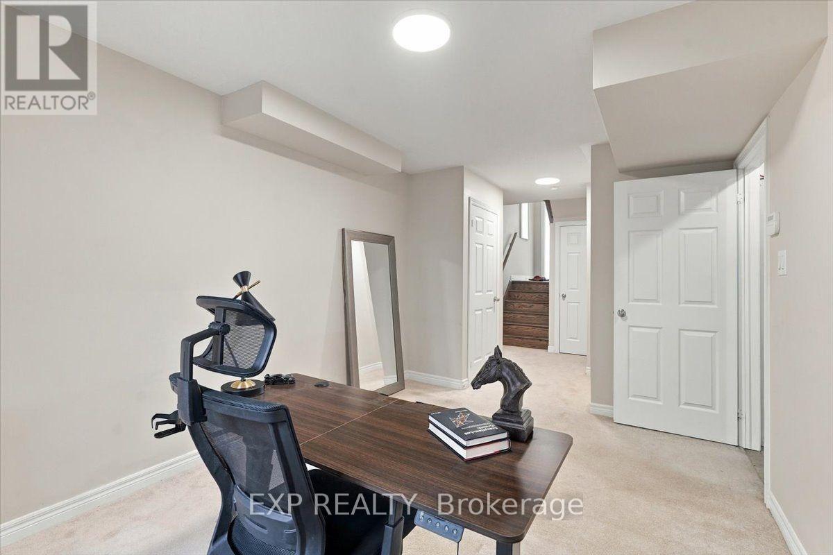 27 ROCKBROOK TRAIL - Image 31