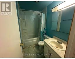 8 Trailaine Road, Parry Sound Remote Area, ON P0H1A0 Photo 21