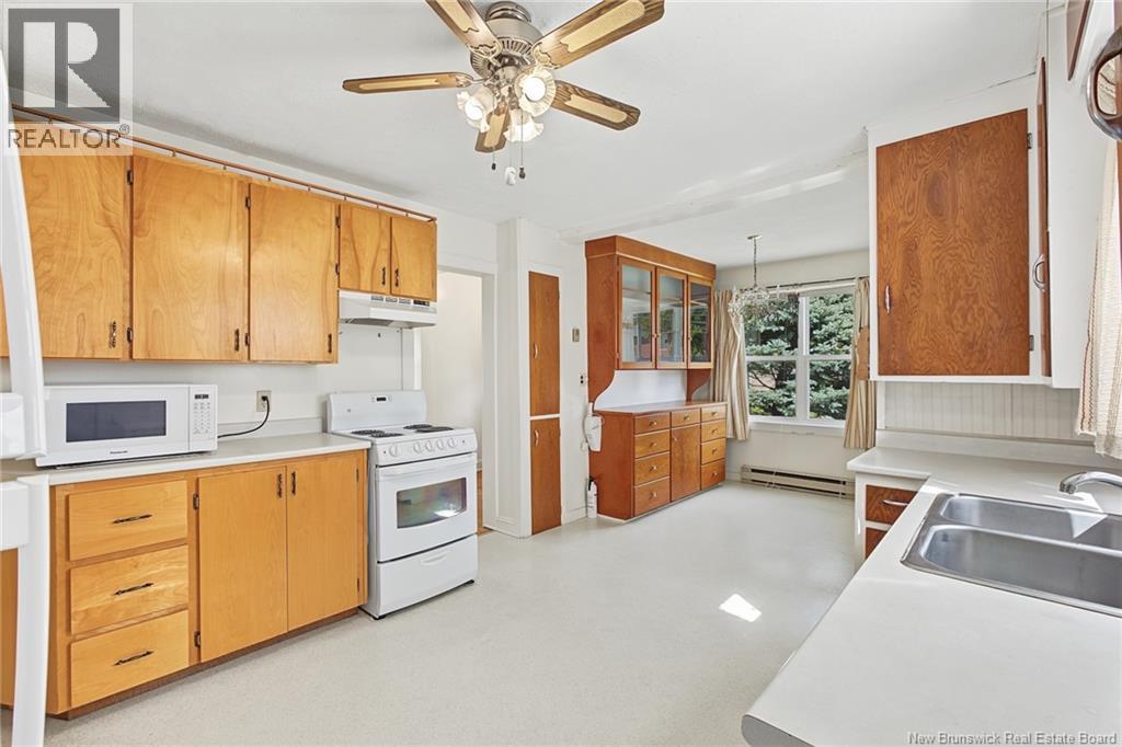 330 Dundonald Street - Image 14