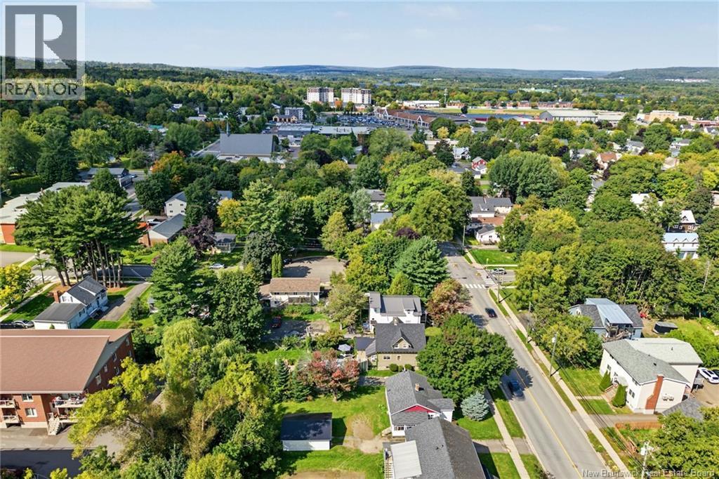 330 Dundonald Street - Image 37