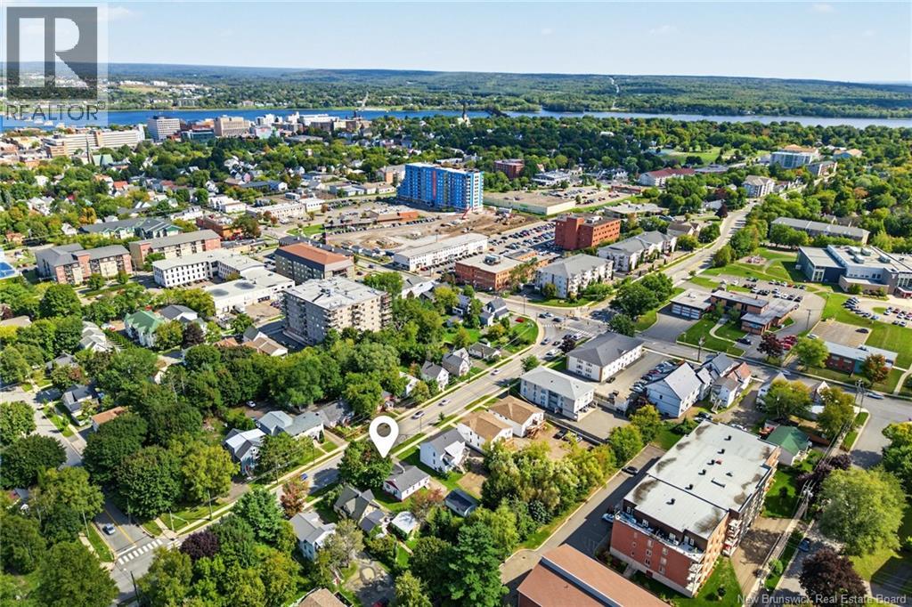 330 Dundonald Street - Image 39