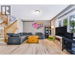 Kitchen - 24 Fallingbrook Crescent, Lindsay, ON K9V0B3 Photo 9