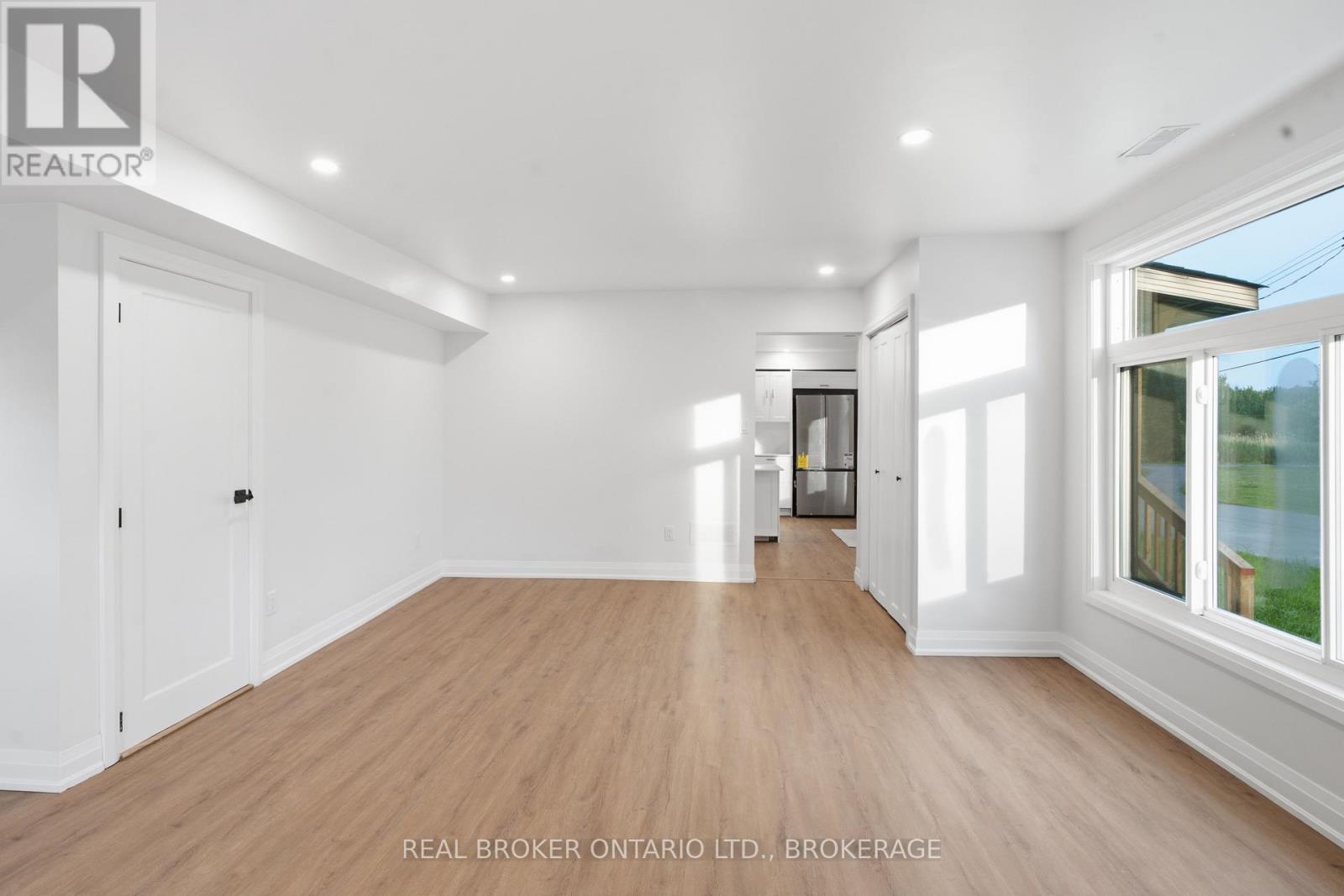 13 ELM STREET - Image 21