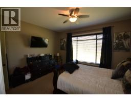 Bedroom - 2148 Serrento Lane, West Kelowna, BC V4T3G3 Photo 9