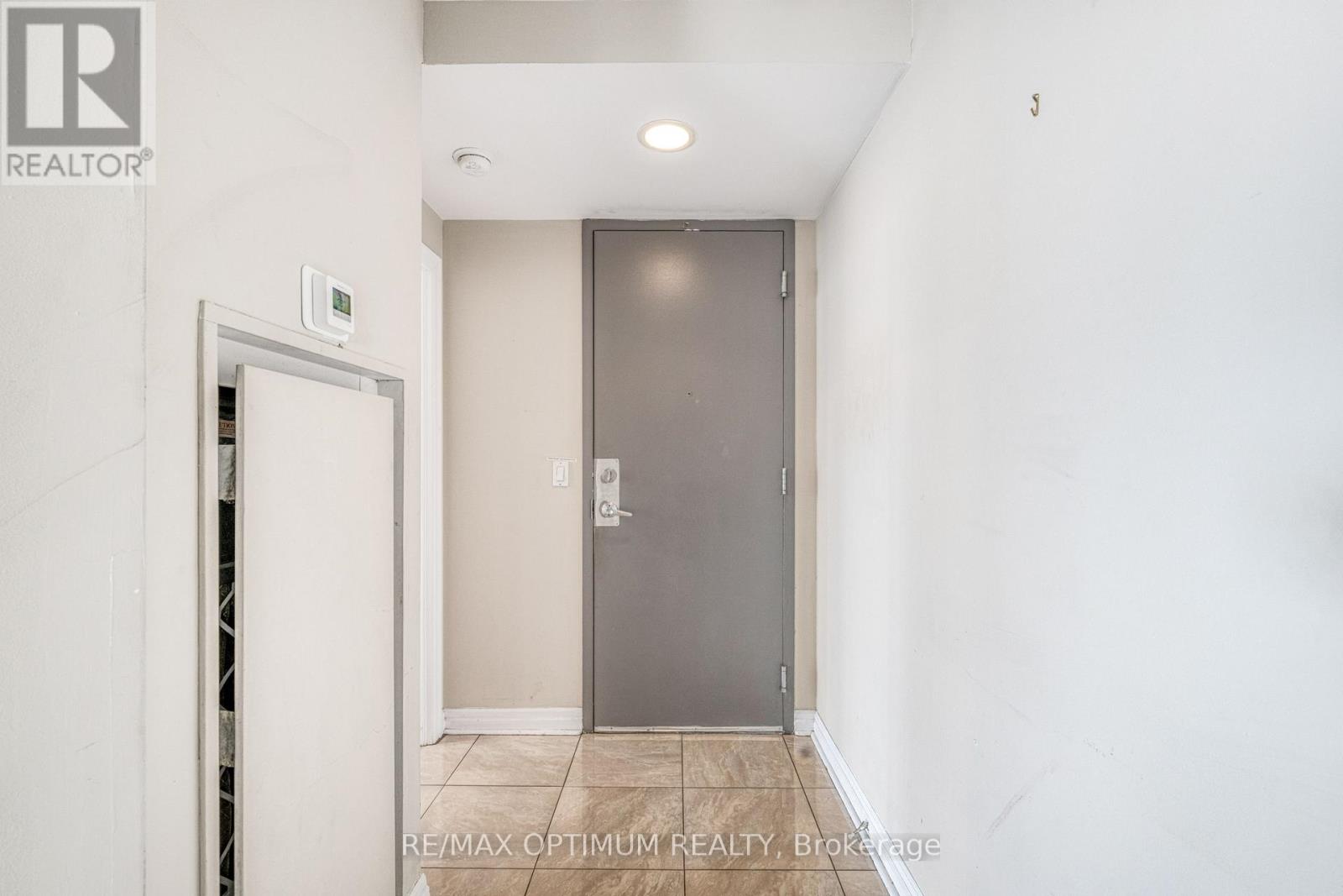 Photo of UPH211 - 797 DON MILLS ROAD
