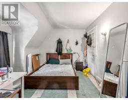 195 Grace Street, Toronto, ON M6G3A7 Photo 17