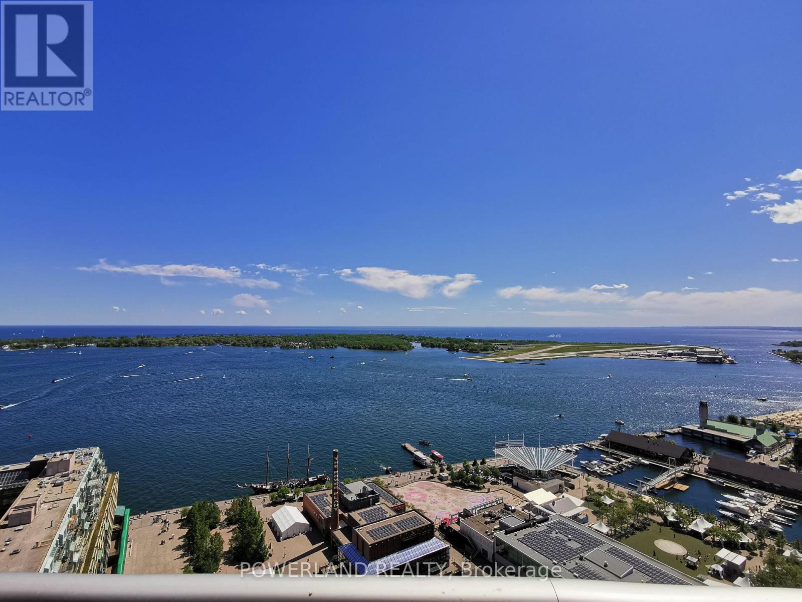 Photo of 208 Queens Quay