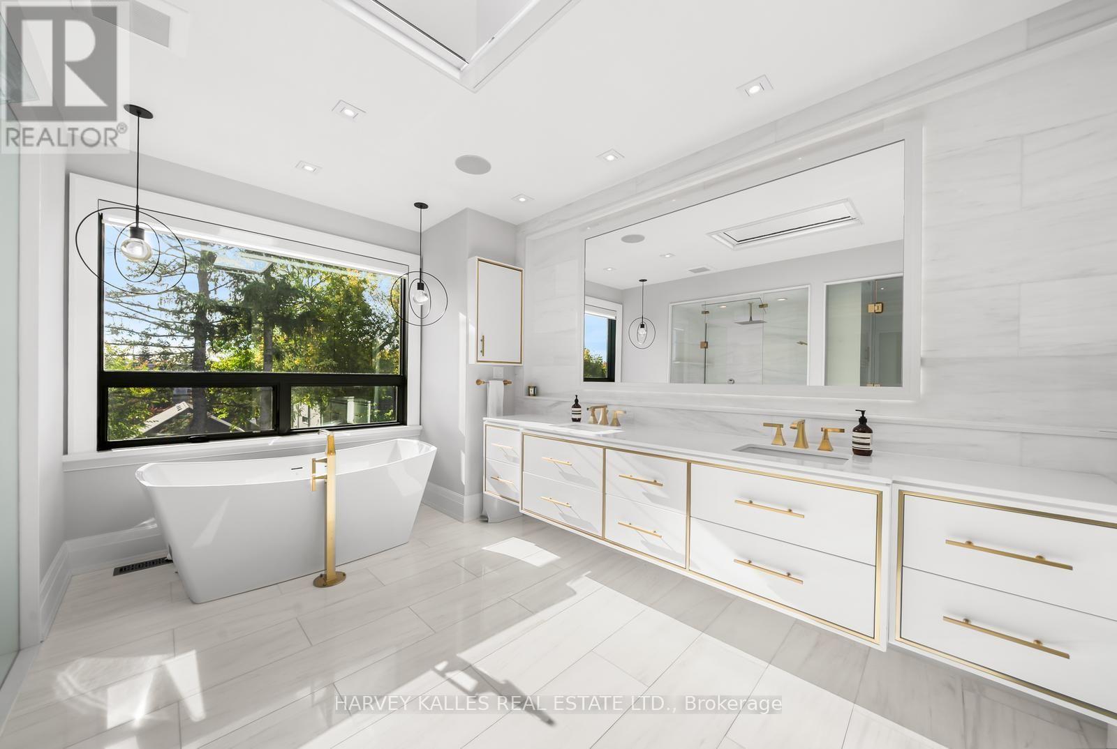 75 BANNOCKBURN AVENUE - 29