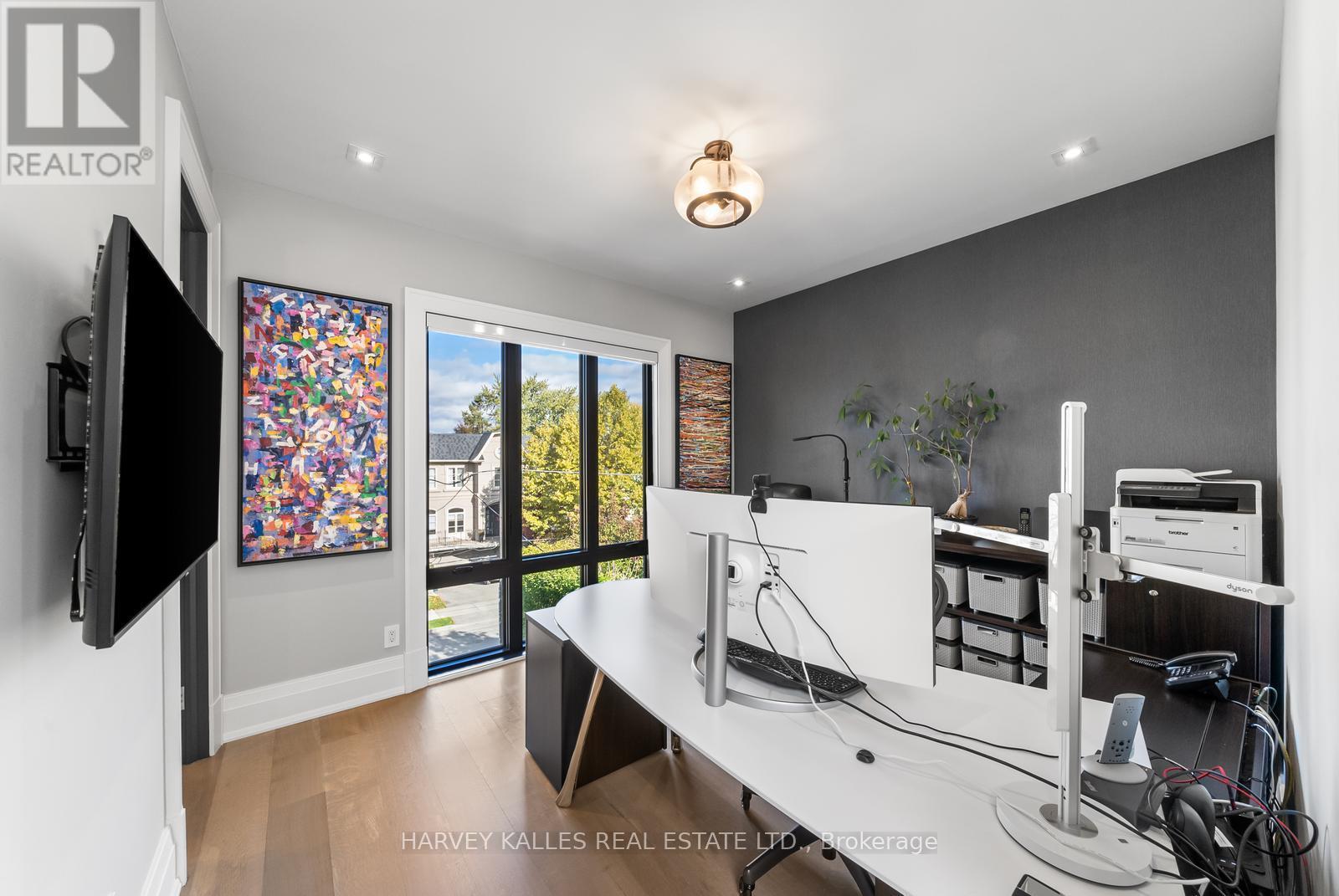 75 BANNOCKBURN AVENUE - 33