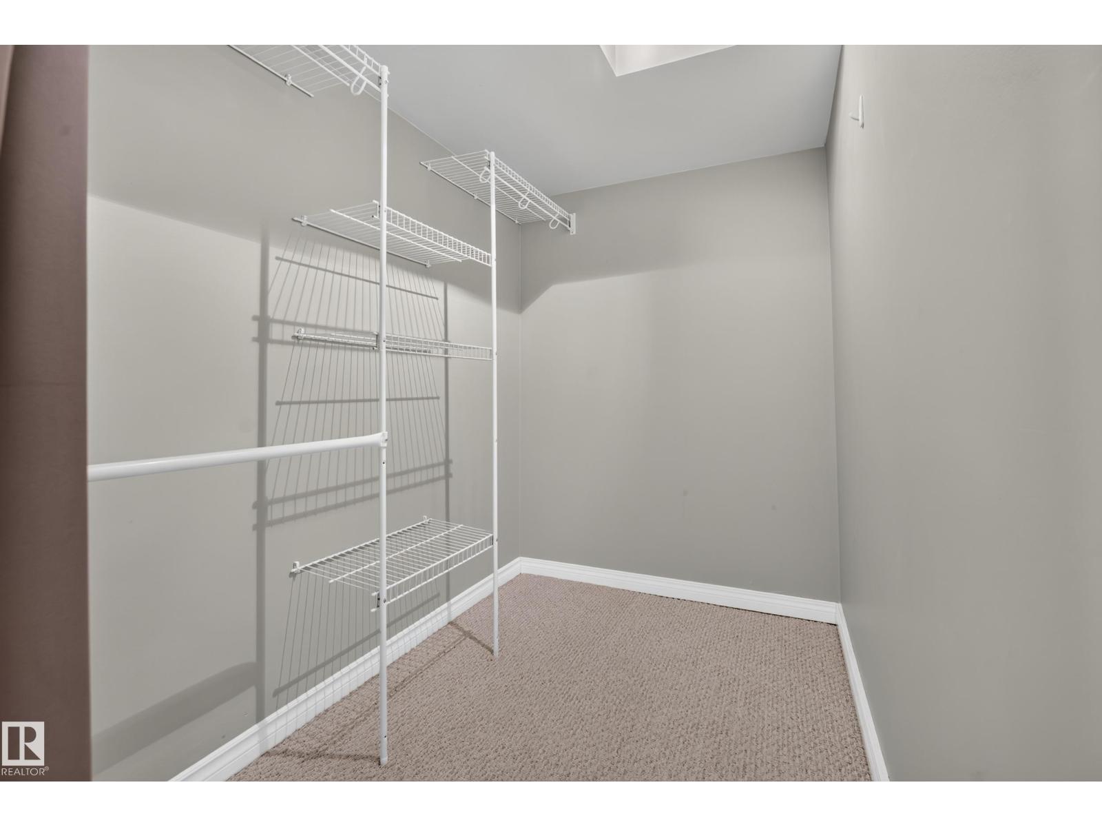 8512 74 AV NW - 33