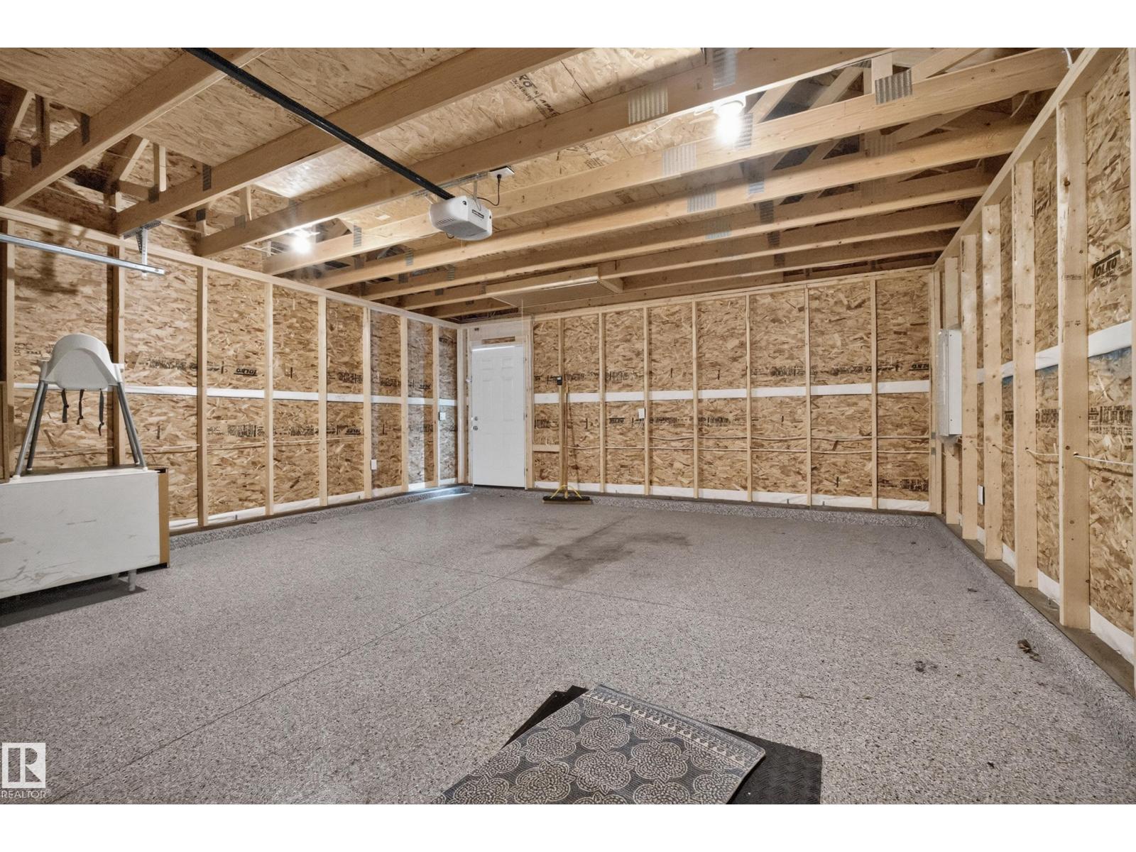 8512 74 AV NW - Image 36