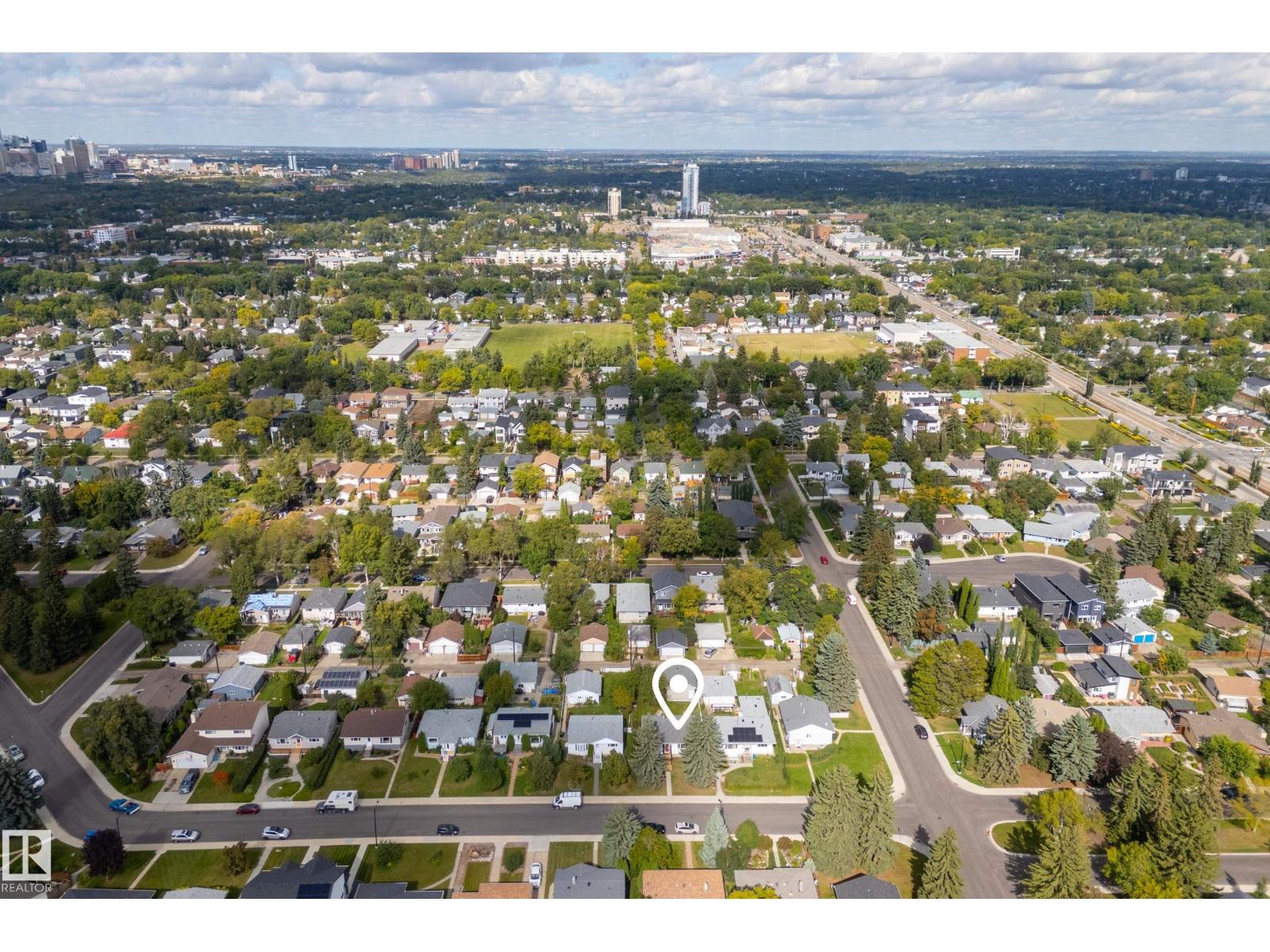 8512 74 AV NW - Image 46