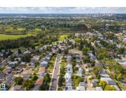 8512 74 Av Nw, Edmonton, AB T6C0E9 Photo 43