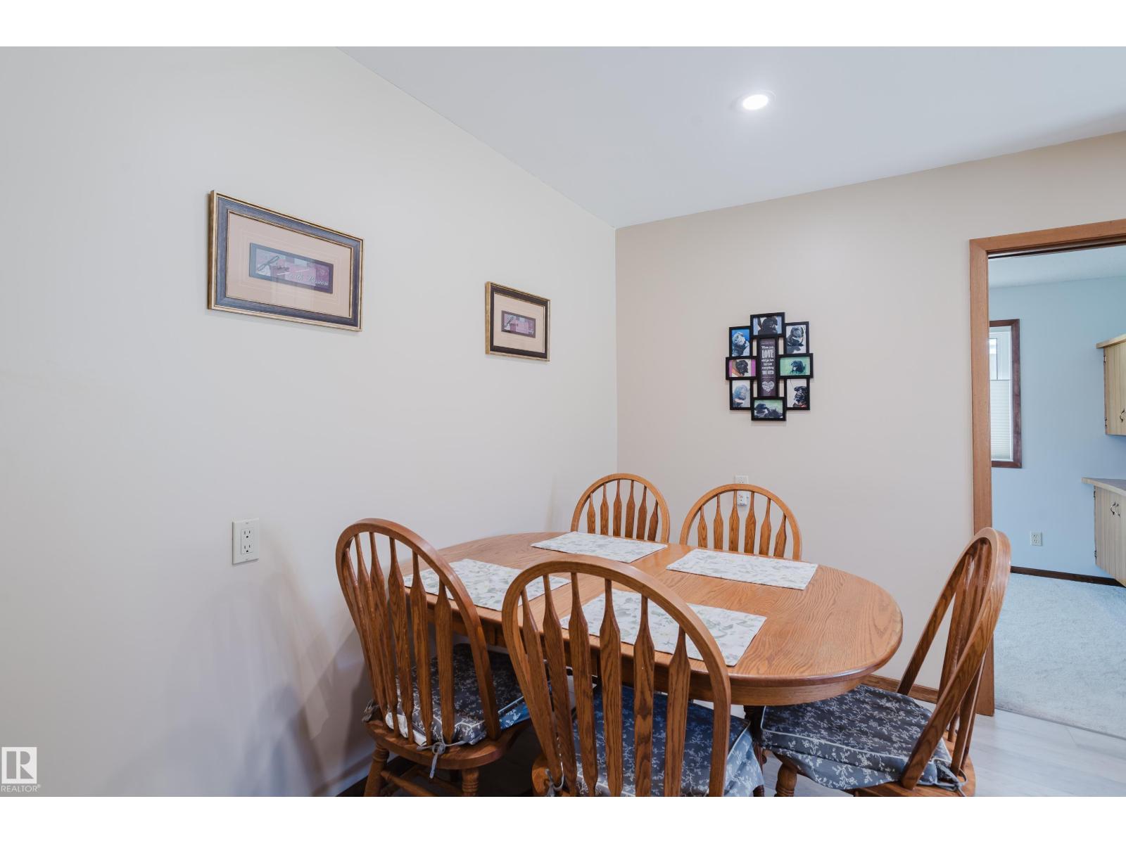 10924 35A Av NW, Duggan — photo 10 of 30