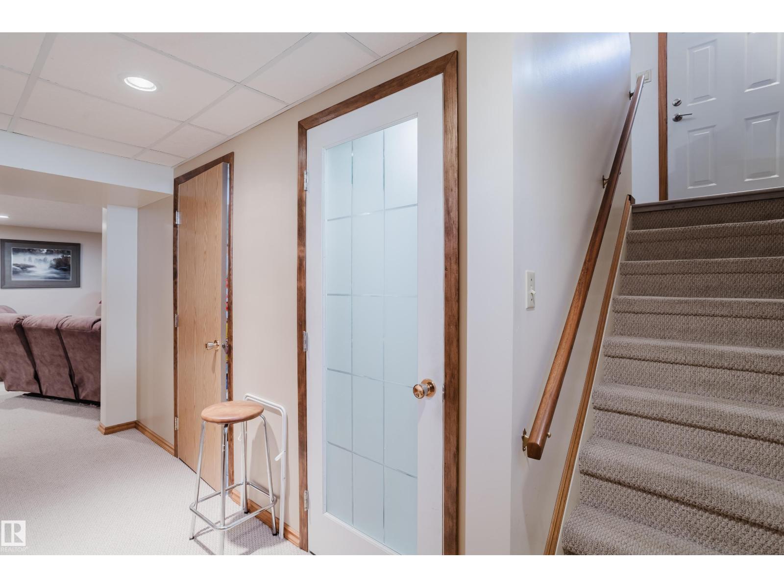 10924 35A AV NW - 30